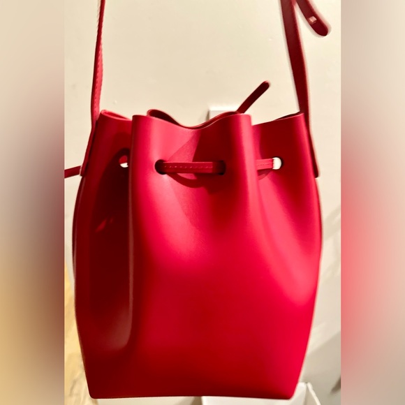 šNEW-HTF MANSUR GAVRIEL RED *CALF-LEATHER* MINI-BUCKET BAG (*Calf>Veg Tanned*) - Picture 12 of 16